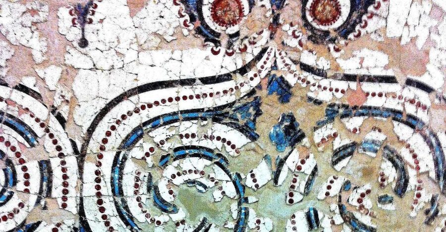 Santorini: Akrotiri Private Guided Tour with Hotel Pick-Up - Entering a town preserved under ash