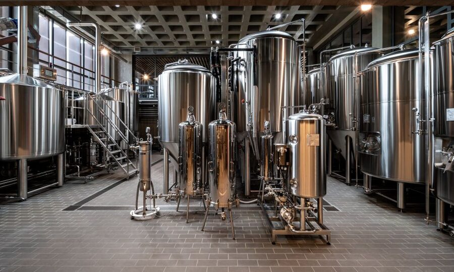 Santorini: Brewery Tour with Beer Tasting & Optional Meal - Timing, age rules, and practical planning