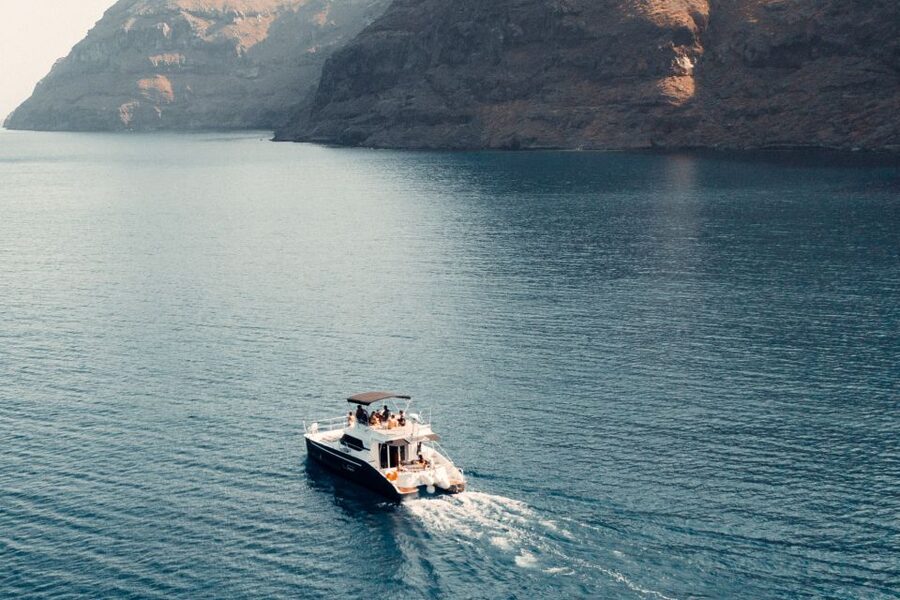 Santorini: Caldera Private Power Catamaran Cruise - Thirassia and Manolas village