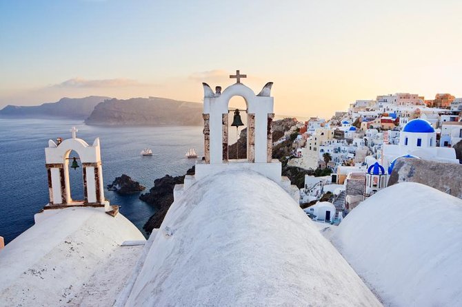 Santorini Caldera Sunset Sailing Cruise with Dinner and Wine - What the Santorini caldera cruise actually feels like