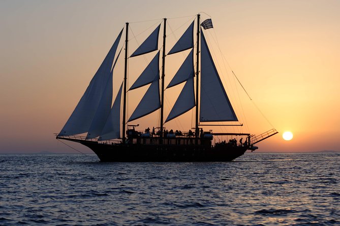 Santorini Caldera Sunset Sailing Cruise with Dinner and Wine - Palea Kameni and the swim to the hot springs