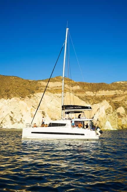 Santorini: Catamaran Cruise with Fresh Meal & Open Bar - What the $181 price really buys you