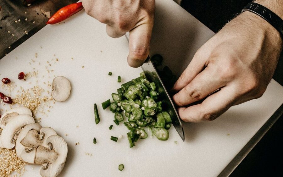 Santorini: Cooking Class with a Chef at the Ftelos Brewery - Should you book the Ftelos cooking class?