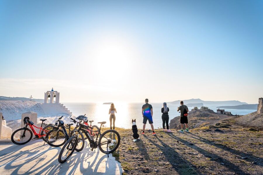Santorini e-bike guided tours - Why an e-bike is a smart way to see Santorini