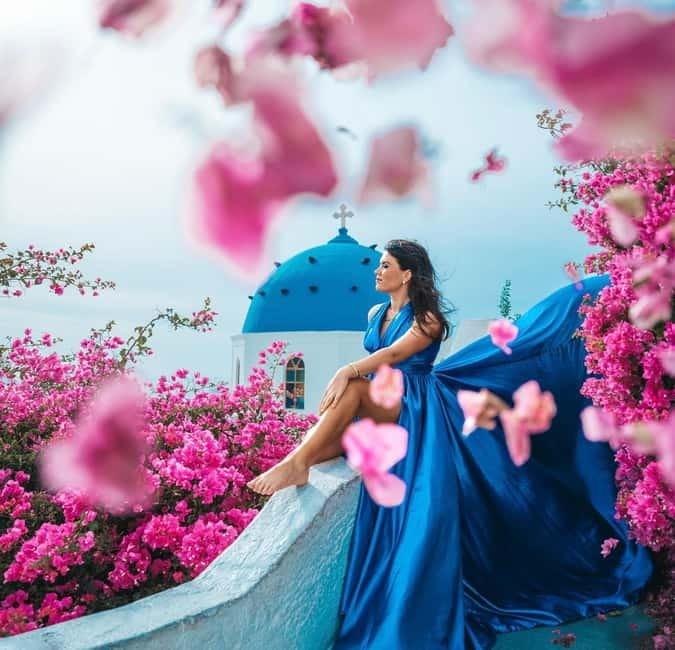Santorini: Flying Dress Photoshoot with Edited Photos - Practical booking advice before you pay