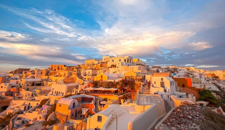 Santorini: Guided Island Day Trip with Beach Visit - Timing, pickup, and what to bring