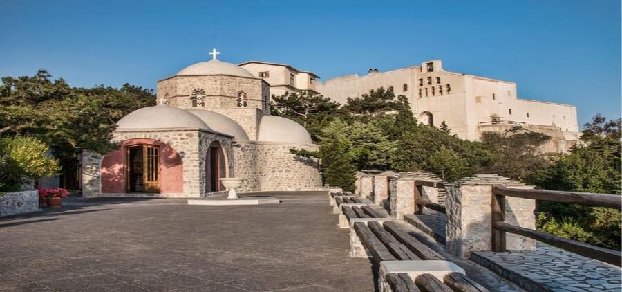 Santorini: Guided Island Day Trip with Beach Visit - What $82 buys you