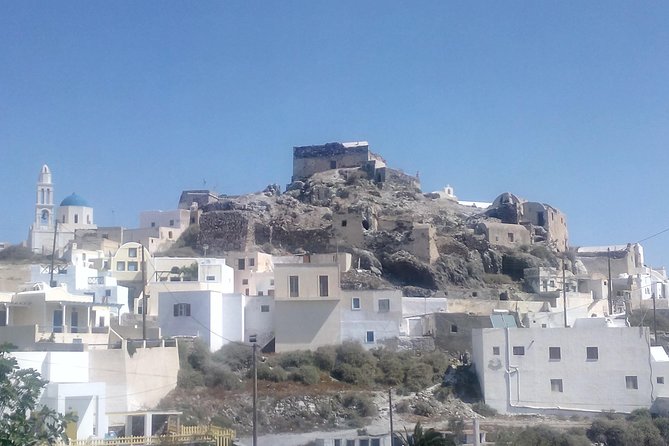 Santorini Highlights and Venetian Castles Small-Group Day Tour - Two hours at the black-sand beach