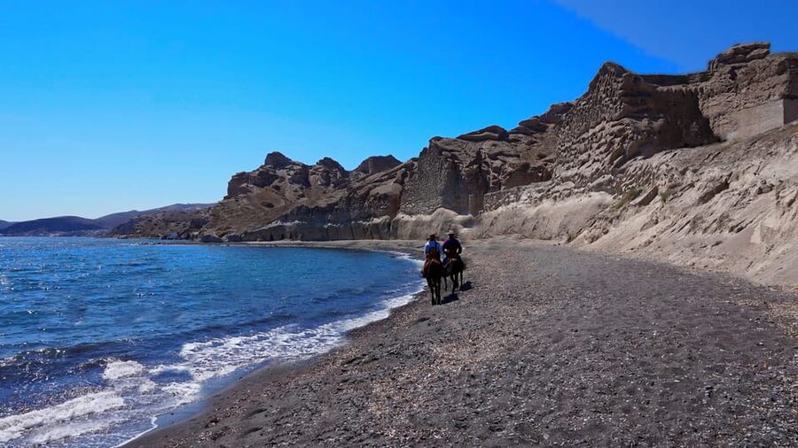 Santorini: Horseback Riding Tour on the Beach - Starting near Akrotiri and getting settled