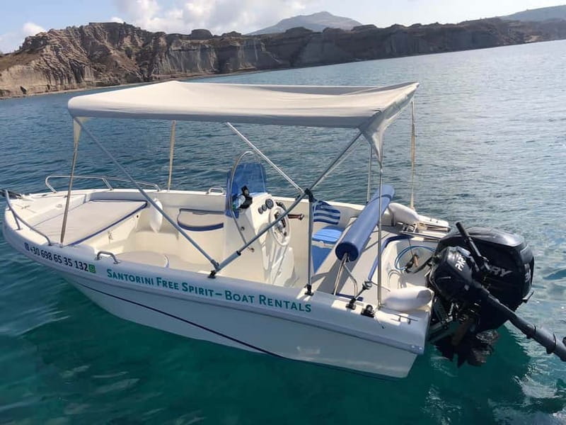Santorini: License-Free Boat Rental with Ice, Water, & Fruit - Key points to know before you book