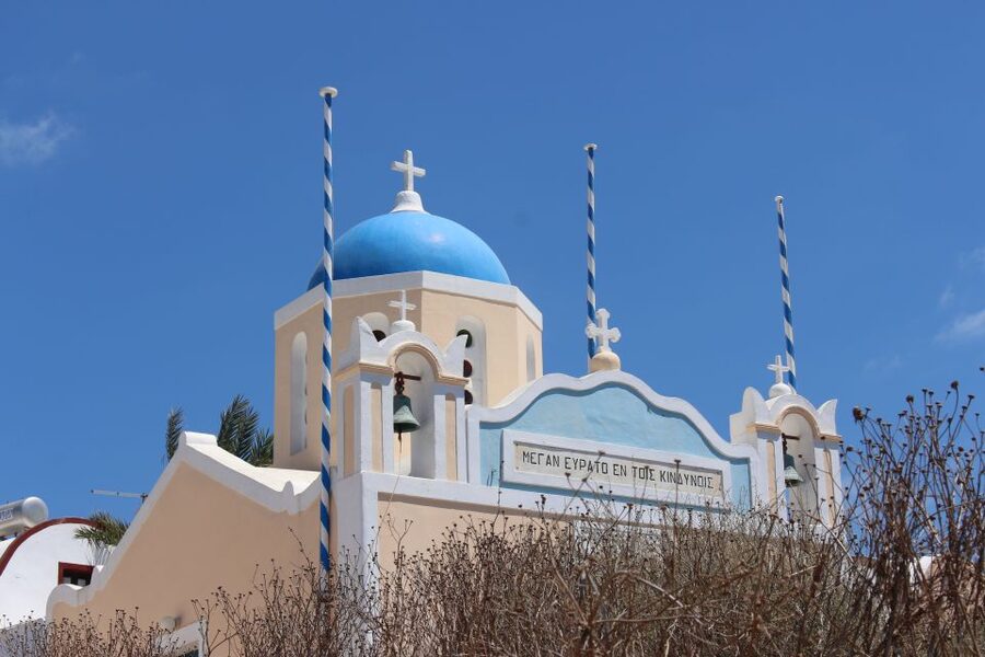 Santorini: Mesa Gonia, Pyrgos and Oia Tour - What the $48 price really covers