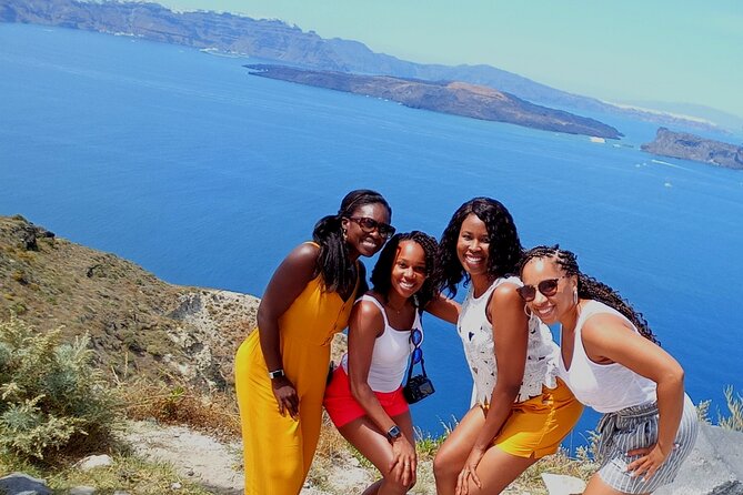 Santorini Must-See Highlights: Private Shore Tour - Why a private vehicle makes Santorini easier