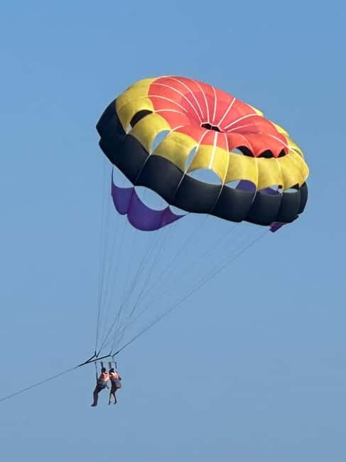 Santorini: Parasailing ExperiencePerissa,Perivolos,St.George - Taking off from St. George Beach