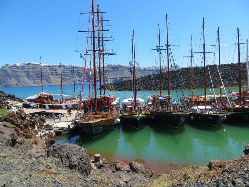 Santorini Port: 3 Hour Cruise to Volcano and Hot Springs - Packing advice that will make the day easier