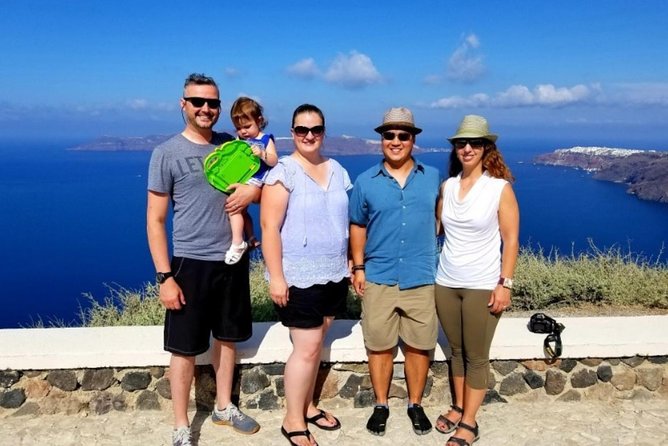 Santorini Private Driver: Explore Santorini - Port & Hotel Pickup - Pyrgos and Megalochori for a quieter Santorini