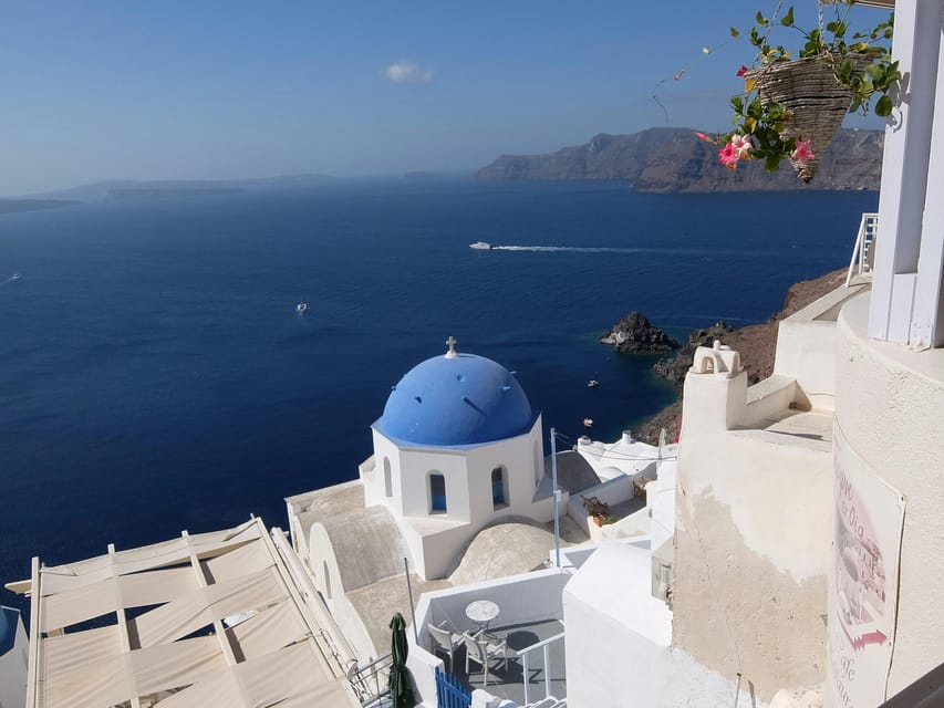 Santorini : Private Guided Highlights Tour - What the private van changes
