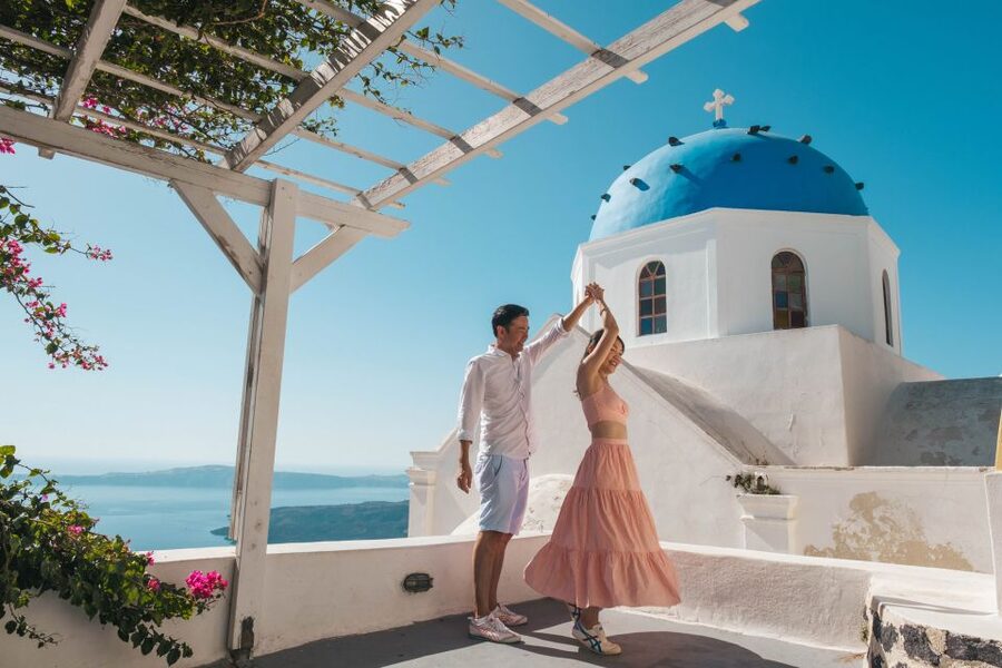 Santorini Private Photoshoot - Key points to know before booking