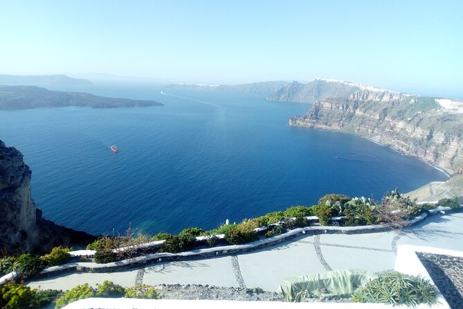 Santorini Sightseeing Half Day Small Group Tour - Oia gives you the longest stretch of free time