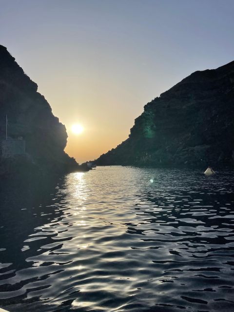 Santorini:Volcanic Beaches Cruise With Jet Ski - Practical advice for a smoother outing