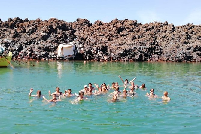 Santorini Volcanic Islands Cruise: Volcano, Hot Springs and Thirassia - Getting to the port without a morning scramble
