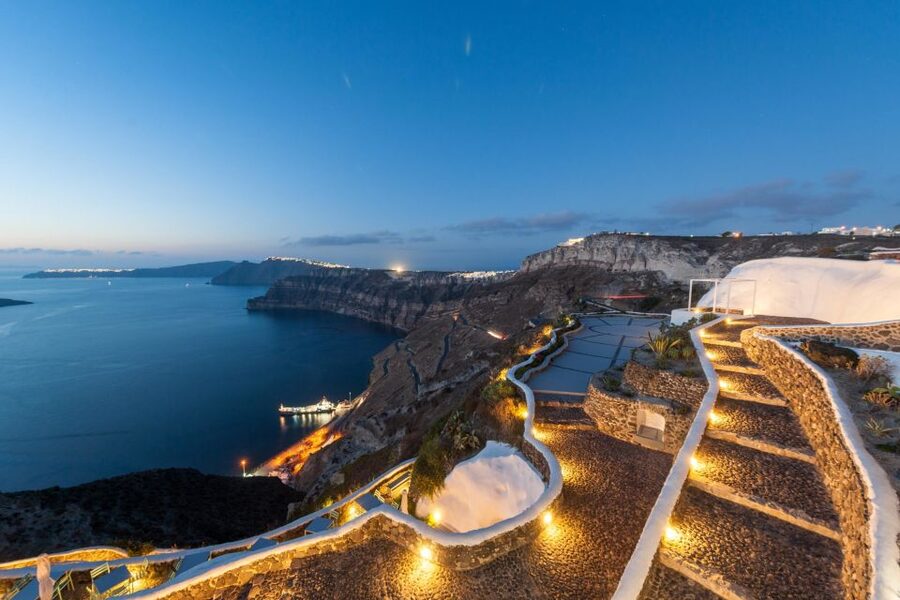Santorini Wine Roads: Tour of 3 Wineries with a Sommelier - Should you book Santorini Wine Roads?