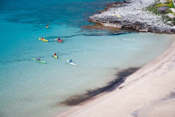 Sea Kayak in Kardamili - Entering the sea caves