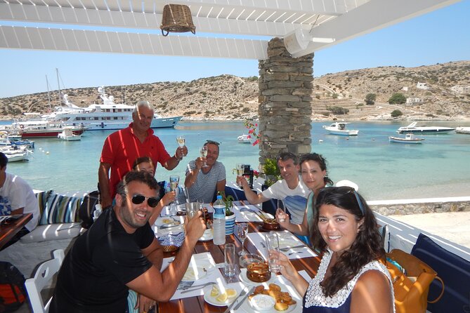 Semi-private Antiparos & Caves Blue Lagoon OR Rina Cave & Small Cyclades - What you eat and drink during the day