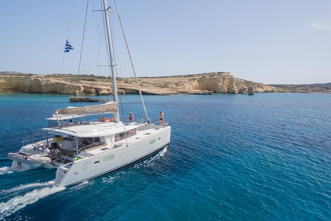 Shared Catamaran All inclusive-Day Cruise to Naxos or Paros - Choosing between Naxos and Paros waters
