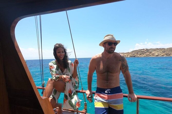Shared Mykonos Sail Cruise to Delos and Rhenia Islands - The crew and onboard comfort