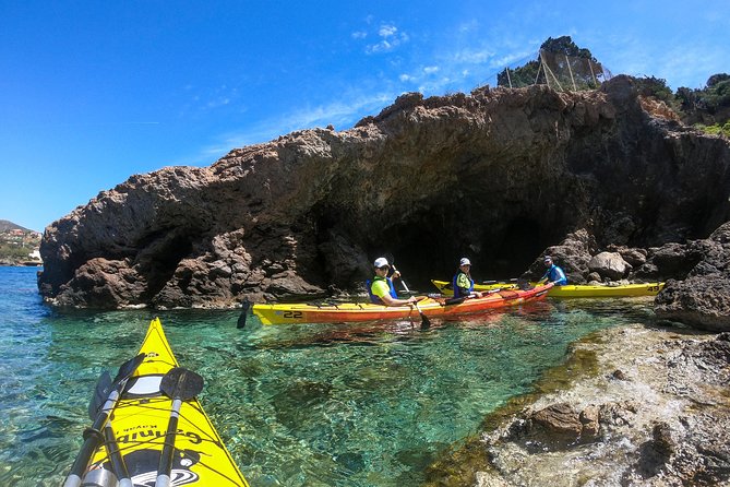 Sounio Sea Kayak Tour to the Temple of Poseidon full program - Pickup from Athens and the road to Sounio
