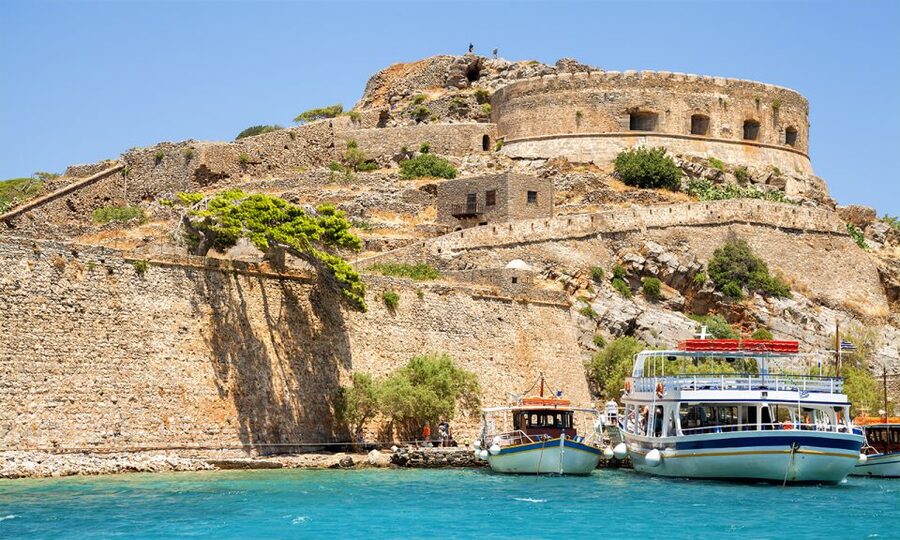 Spinalonga & Agios Nikolaos with BBQ - Agios Nikolaos and the view around Lake Voulismeni