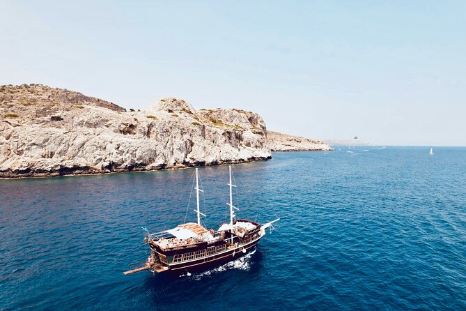 Sun & Sea 6 Hour All Inclusive Swimming Cruise with Greek BBQ & Unlimited Drinks - A six-hour day built around swimming and snacks