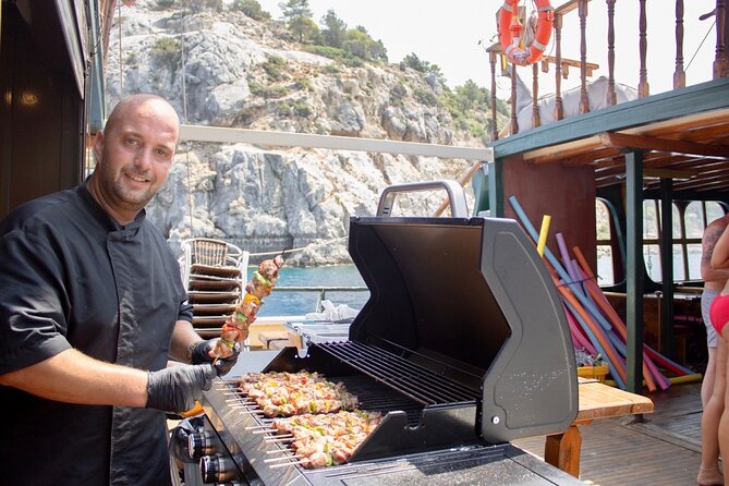 Sun & Sea 6 Hour All Inclusive Swimming Cruise with Greek BBQ & Unlimited Drinks - Choosing between the lower deck and beanbags