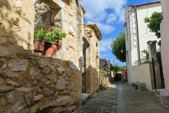 The 7 Villages of Apokoronas Tour – Explore East Chania Mainland - What the guide adds to the drive