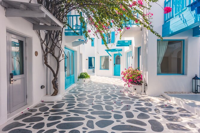The Best Santorini Small-Group Shore Excursion for Cruise Ships - Timing, physical effort, and family fit