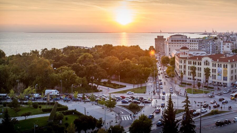 Thessaloniki: OTE Tower Rotating Experience with Light Meal - The view changes every hour