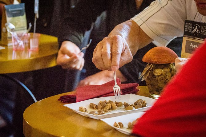 Truffle Hunting at Meteora - Starting at the mushroom museum in Kalabaka