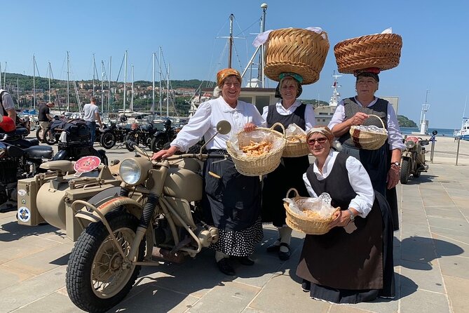 VIP 90" Private Sidecar Tour of Athens Acropolis & Lycabetus - What the Private Format Adds