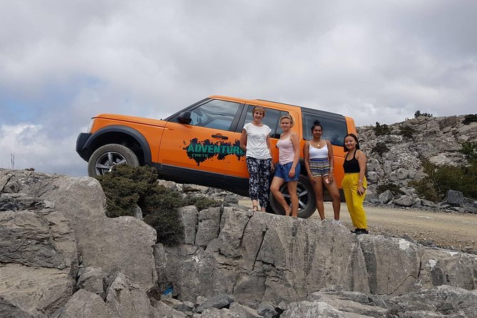 VIP Luxury Private Tour - Full Day - 4x4 Excursion with LandRover - Why the private Land Rover format works