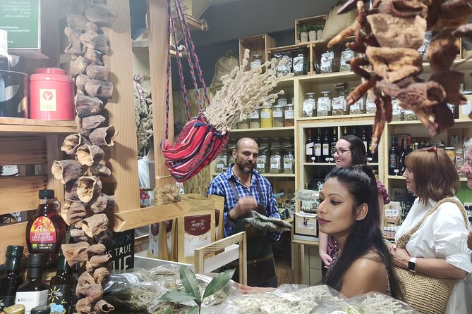 Walking “Food tasting tour” in the town of Chania - Key points to know before you book