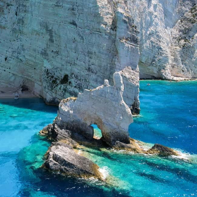 Zakinthos: Shipwreck Beach and Blue Caves Land and Sea Tour - The Navagio viewpoint is the big final photograph