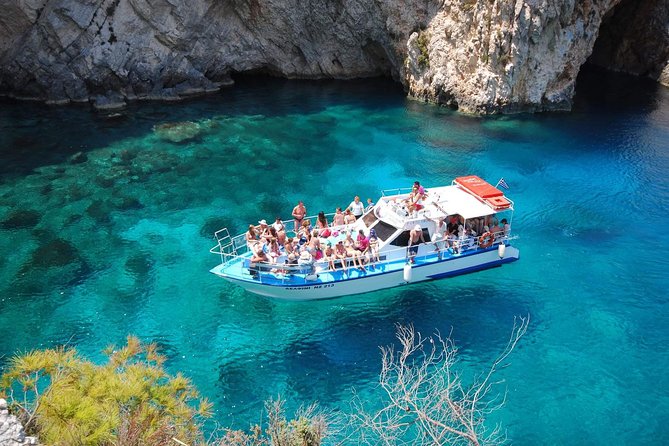 Zakynthos boat tour:Shipwreck& Local blue caves with 3 Swim Stops - The Panagiotis wreck from Porto Vromi
