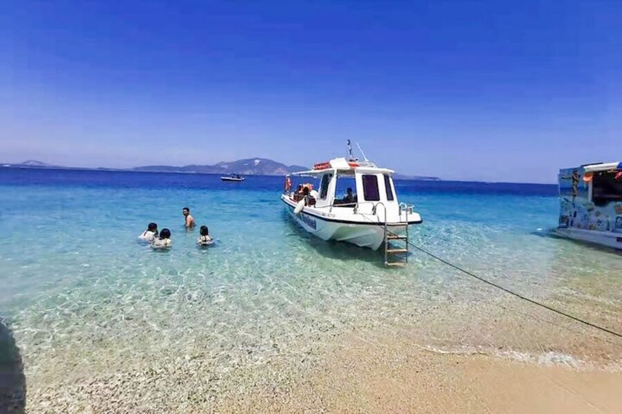 Zakynthos: Marathonisi, Cameo Island and Keri Caves Tour - Marathonisi: turtle island and one hour on the beach