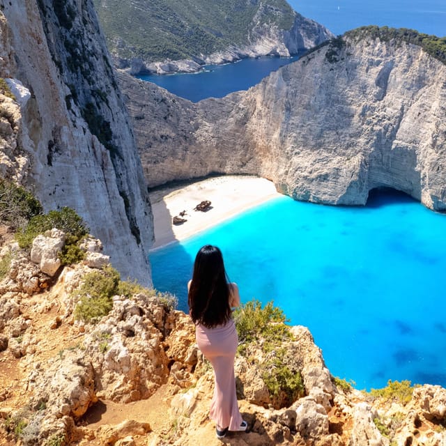 Zakynthos: Semi Private Shipwreck & Blue Caves Max 10 guests - Xigia Sulfur Beach is the natural spa stop